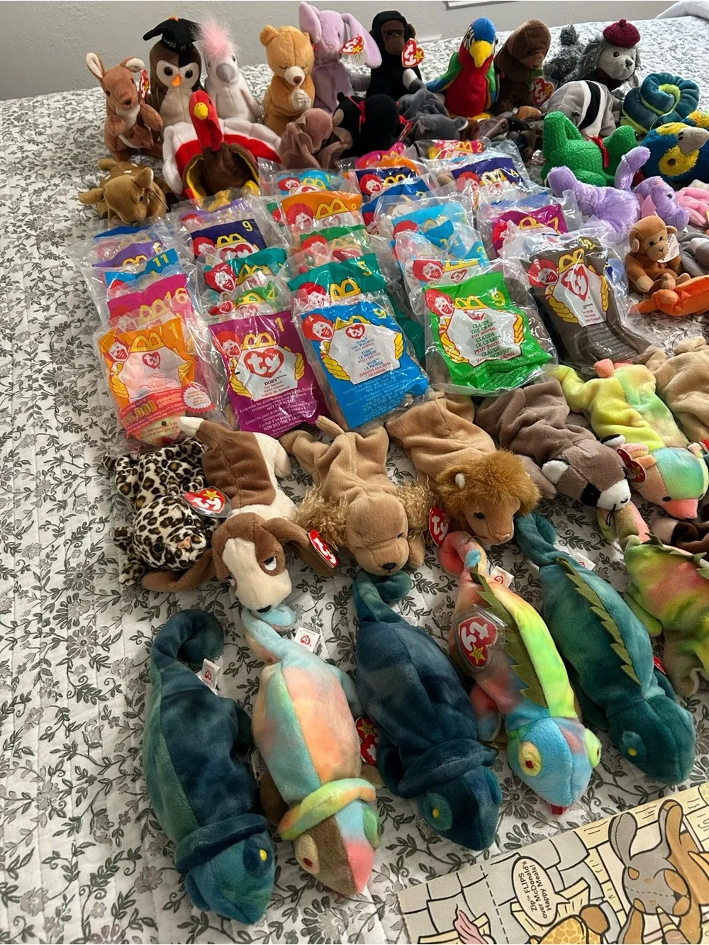 RARE 75+ Lot of TY Beanie Babies, McDonalds Teenie Babies & Happy Meal Bags